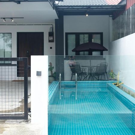 Zen Retreat Glass Pool Villa ไทปิง ภายนอก รูปภาพ