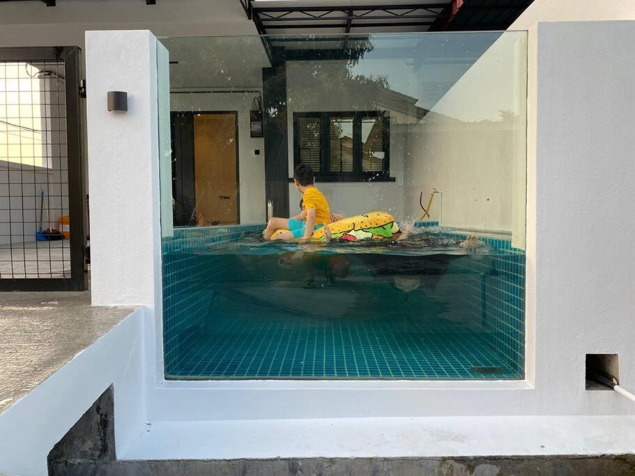 Zen Retreat Glass Pool Villa ไทปิง ภายนอก รูปภาพ